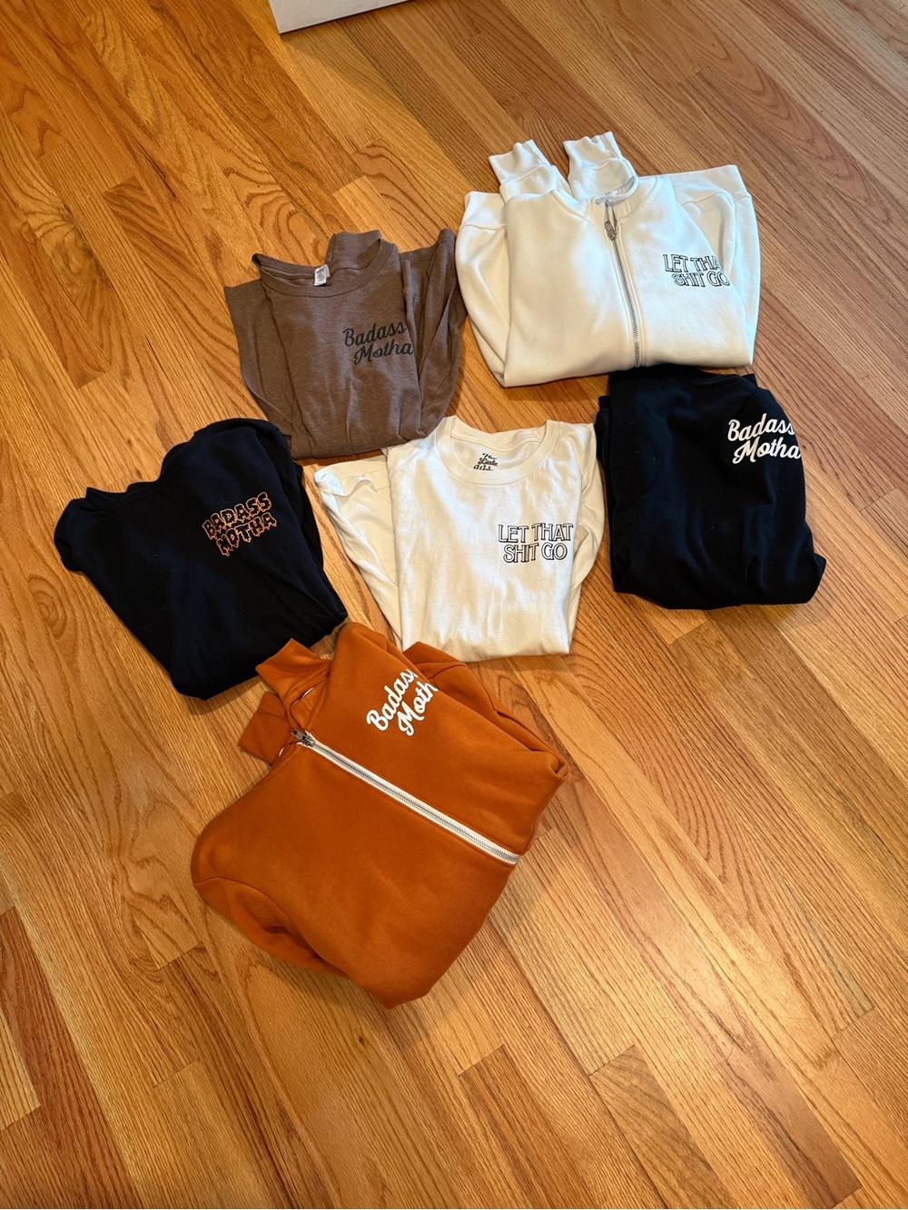 Bundle of 6 women’s tops from Her Little Wolves. Size XS